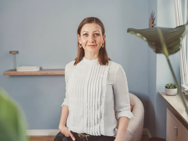Diana Peuker, Heilpraktikerin und Inhaberin von Osteopathie Diana Peuker in Berlin Charlottenburg und Friedrichshain